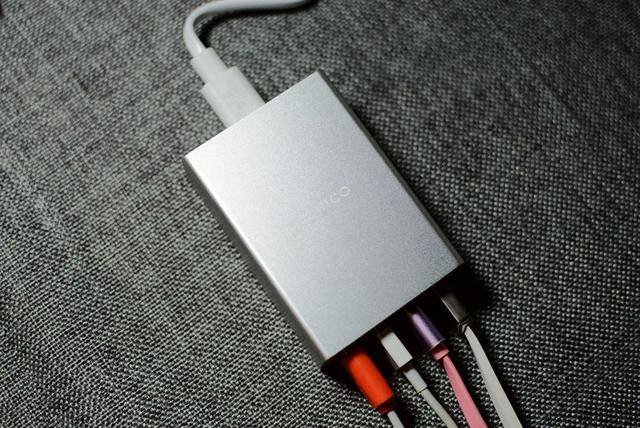 告別桌面凌亂，這款充電神器讓數(shù)碼生活井然有序